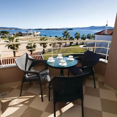 Appartement Lovely In With House Sea View Bibinje