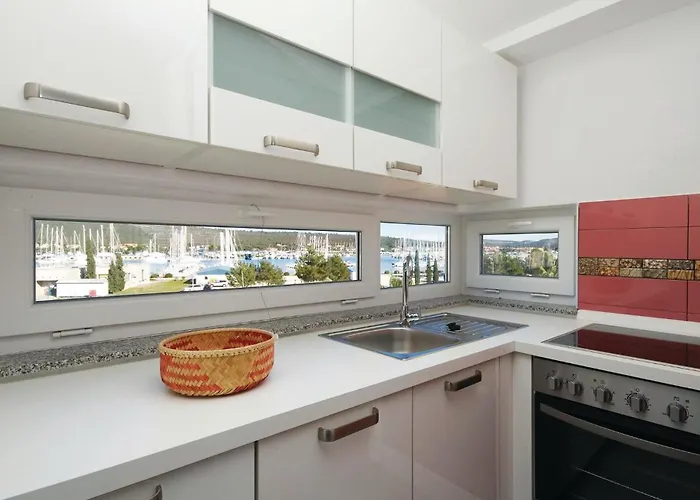 Appartement Beautiful In Bibinje